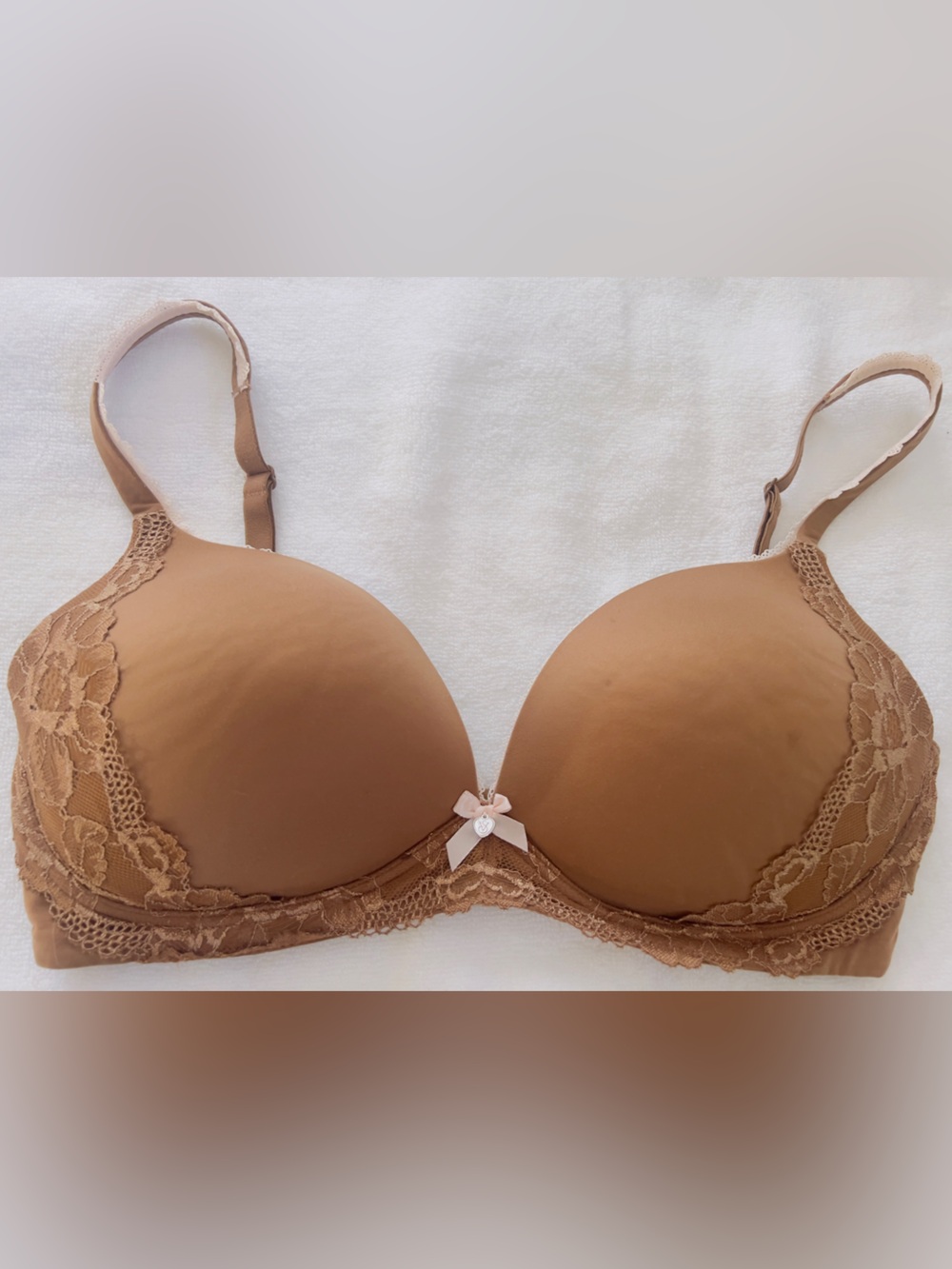 Victoria's Secret Lace-Trim T-Shirt Bra - Tan